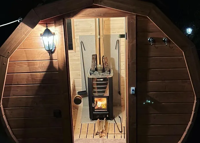 فندق مبيت وإفطار Perla Della Sila لوريكا